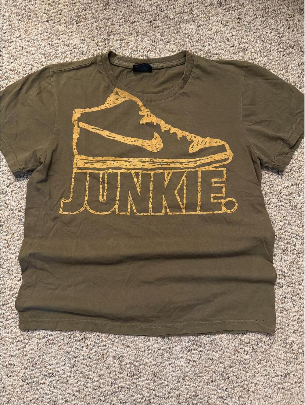 Sky Cyberwear Vintage Nike Junkie tee shirt